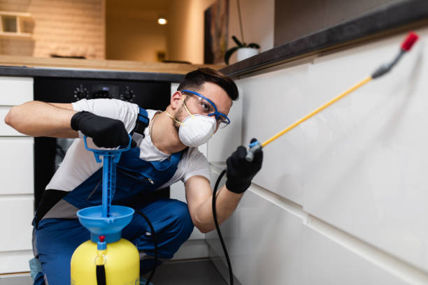 Best Pest Removal Services  in Linden, CA